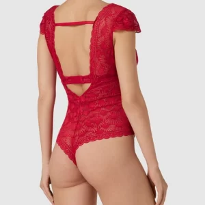 S.Oliver RED LABEL Body Mit Spitzenbesatz Modell ‘Adele’ – Rot 12