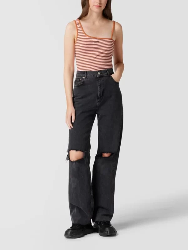 Levi’s® Crop Top Im One-Shoulder-Design – Rostrot 1