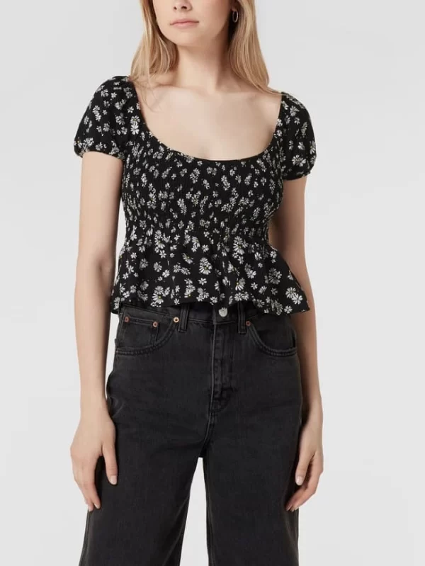 REVIEW Crop Top Mit Floralem Muster – Schwarz 5