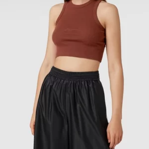 REVIEW Crop Top Mit Label-Stitching – Schokobraun 13