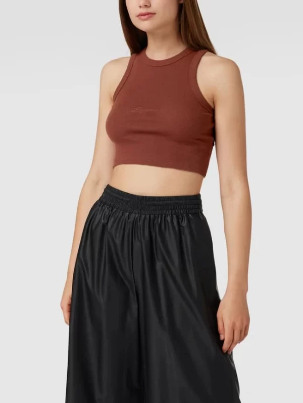 REVIEW Crop Top Mit Label-Stitching – Schokobraun 5