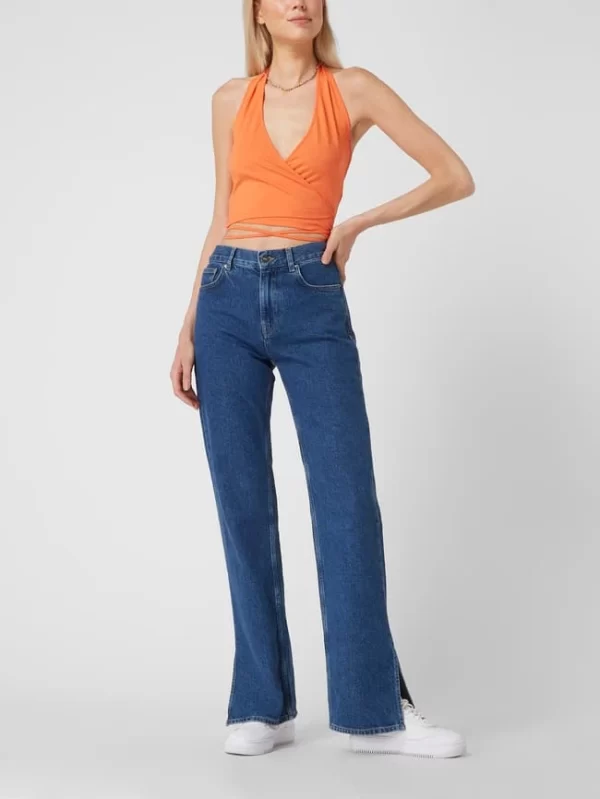 EDITED Crop Top Mit Neckholder Modell ‘Vilma’ – Orange 1