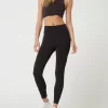 PUMA PERFORMANCE Tight Fit Crop Top Mit Stretch-Anteil – Schwarz 17