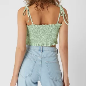 EDITED Crop Top Mit Rüschen Modell ‘Sana’ – Grün 15