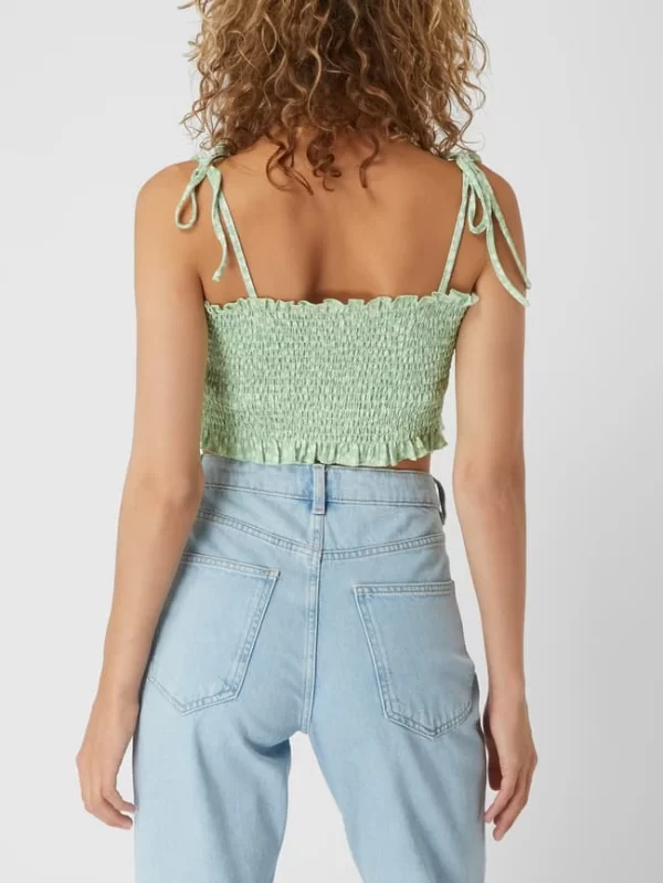 EDITED Crop Top Mit Rüschen Modell ‘Sana’ – Grün 6