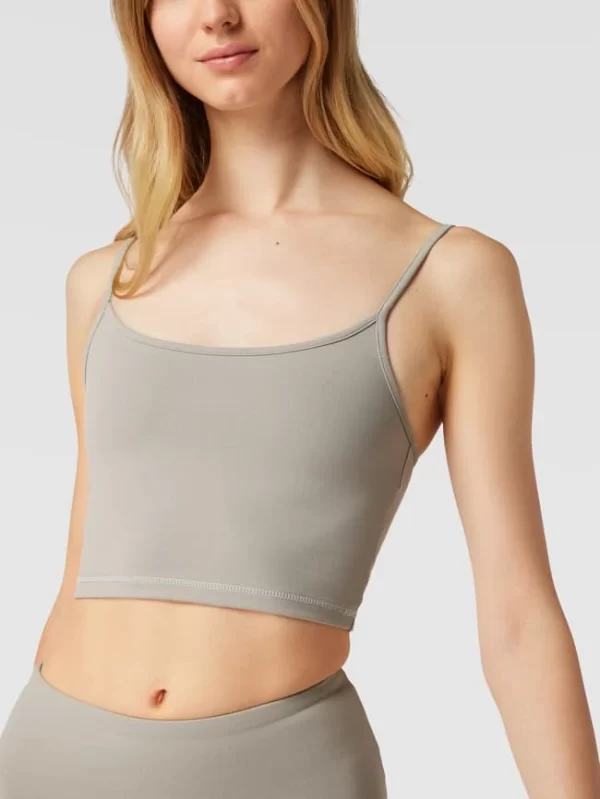 REVIEW Crop Top Mit Spaghettiträgern – Khaki 4