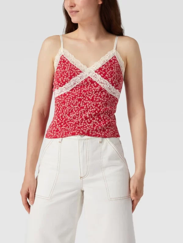 REVIEW Crop Top Mit Spitzenbesatz – Rot 5