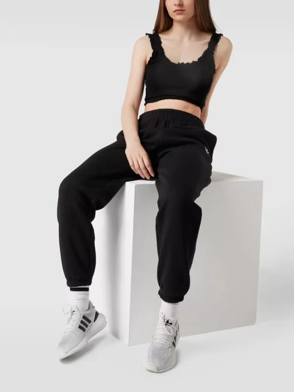 Only Crop Top Mit Rüschen – Schwarz 1