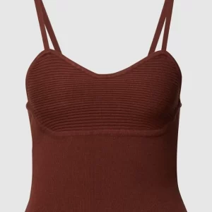 REVIEW Crop Top In Ripp-Optik – Schokobraun 9