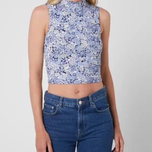 EDITED Crop Top Mit Floralem Muster Modell ‘Kaori’ – Bleu 13