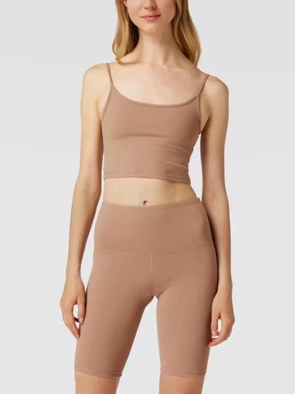 REVIEW Crop Top Mit Spaghettiträgern – Taupe 5