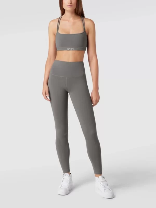 REVIEW Crop Top Mit Gekreuztem Rücken – Stein 1