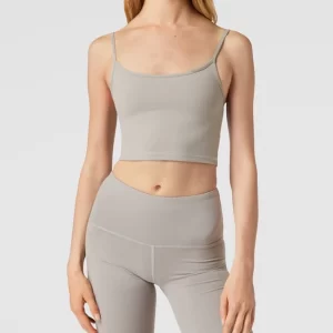 REVIEW Crop Top Mit Spaghettiträgern – Khaki 13