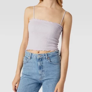 Levi’s® Crop Top In Smok-Optik – Flieder 13