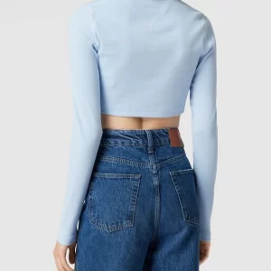 Tommy Jeans Cropped Longsleeve Mit Label-Patch Modell ‘CROP RIB CENTER BADGE’ – Hellblau 15